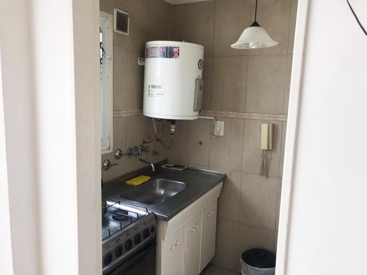 Departamento En Recoleta Muy Luminoso Piso 10 Apartment บัวโนสไอเรส ภายนอก รูปภาพ